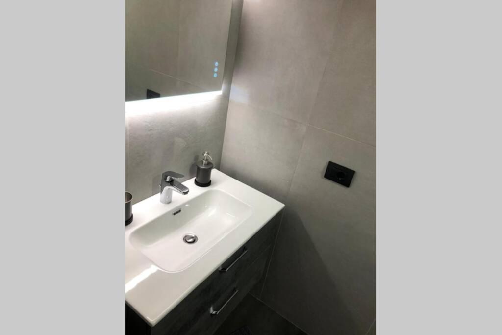 Marghera District Apartment Milan Luaran gambar